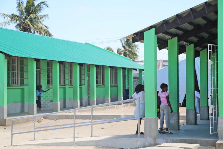 écoles reconstruites après cyclone idai